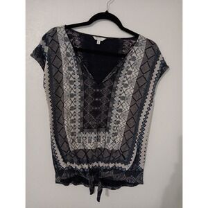 Lucky Brand Top Women's  Sz.S  Blue/White  Boho Print Ties at bottom front